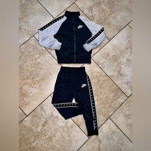 Boys Nike Full-Zip Jacket & Pants 2-Piece Track Suit Set Black Grey 4T